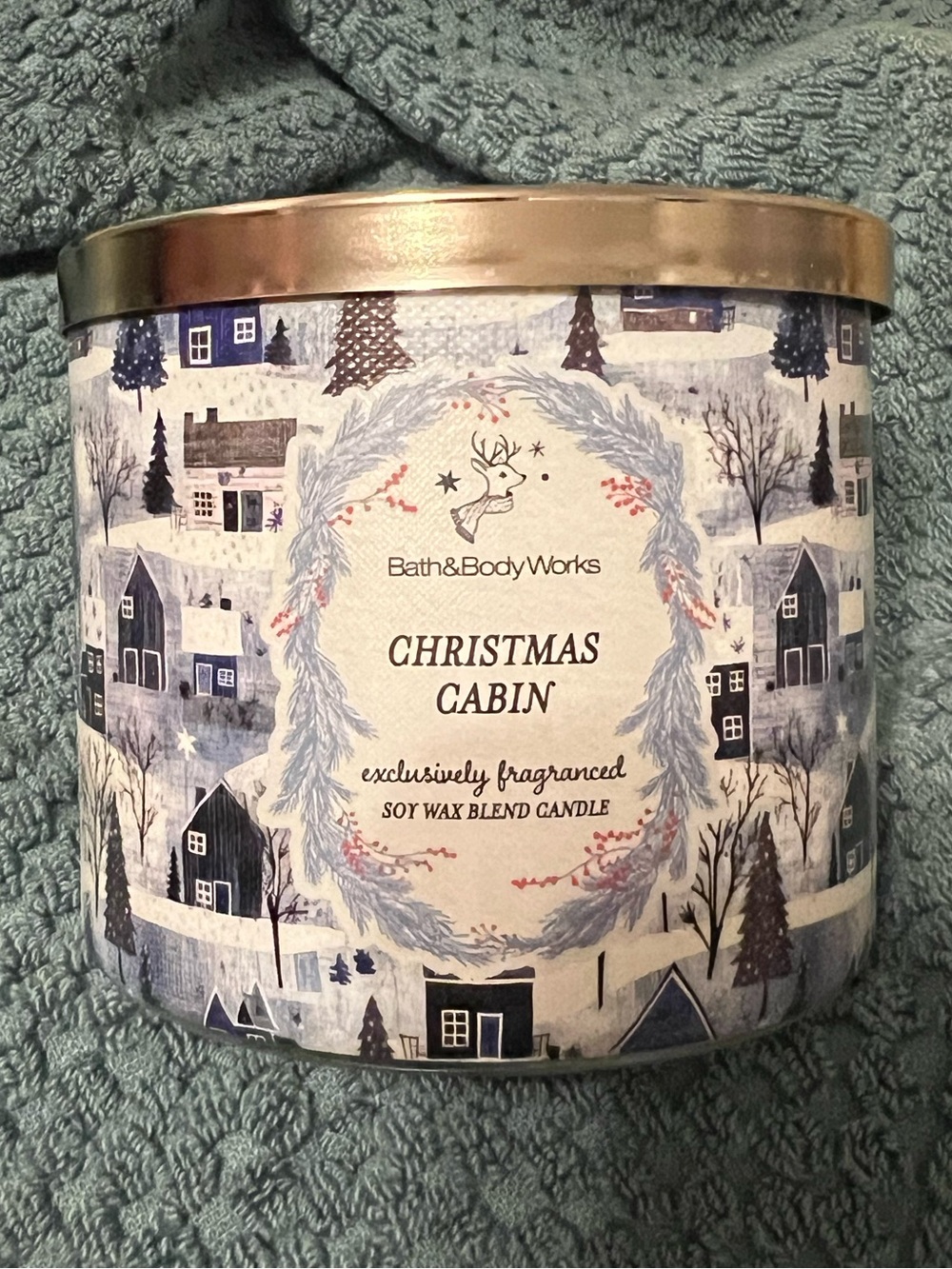 Bath & Body Works "Christmas Cabin" 3-wick candle